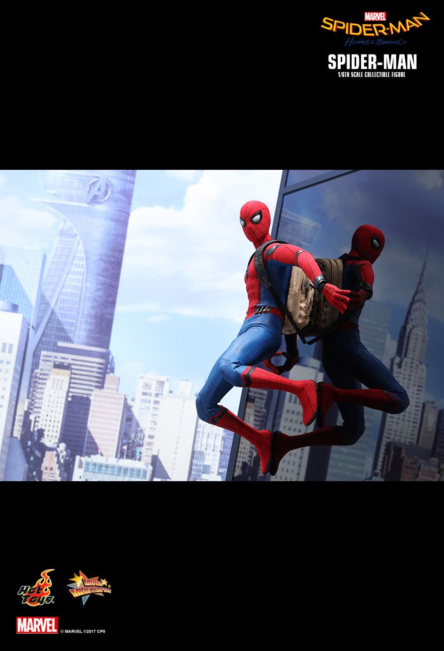 Spider-Man (Standard Version)  Sixth Scale Figure by Hot Toys